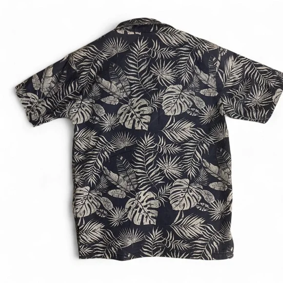 American Hawk Boys 5 Hawaiian Shirt Navy Blue Tropical Leaf Button Down Top - Picture 3 of 3